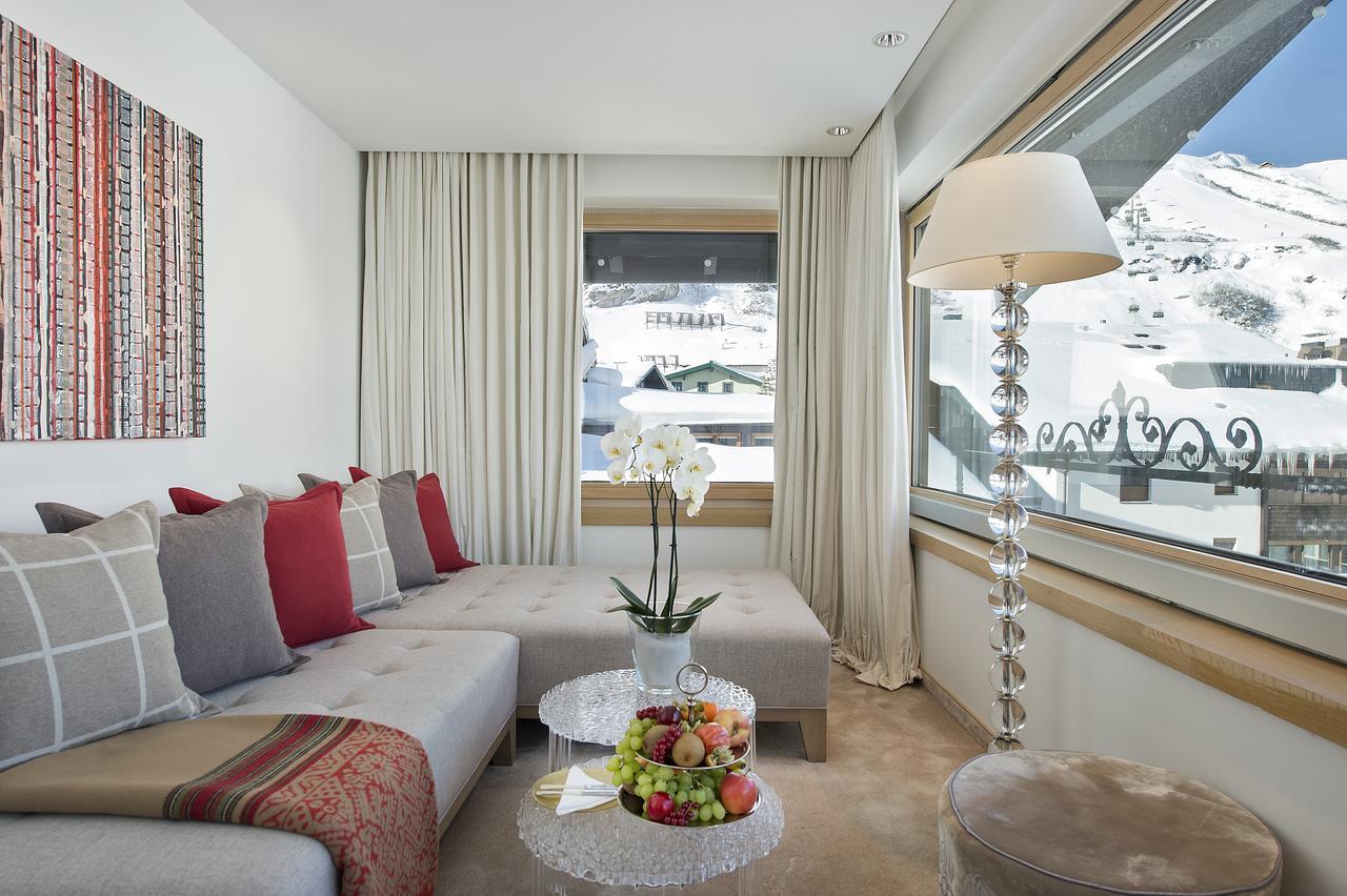 A-Rosa Collection Hotel Thurnher'S Alpenhof Zürs Buitenkant foto